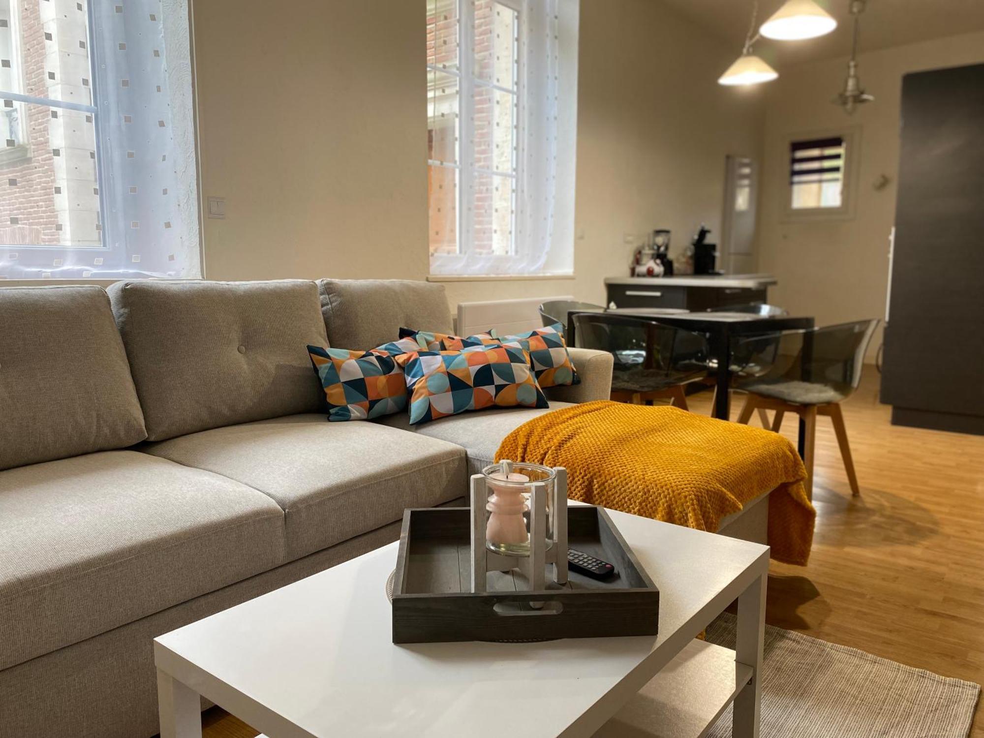 Appartement Coeur Centre Ville Noyon Εξωτερικό φωτογραφία