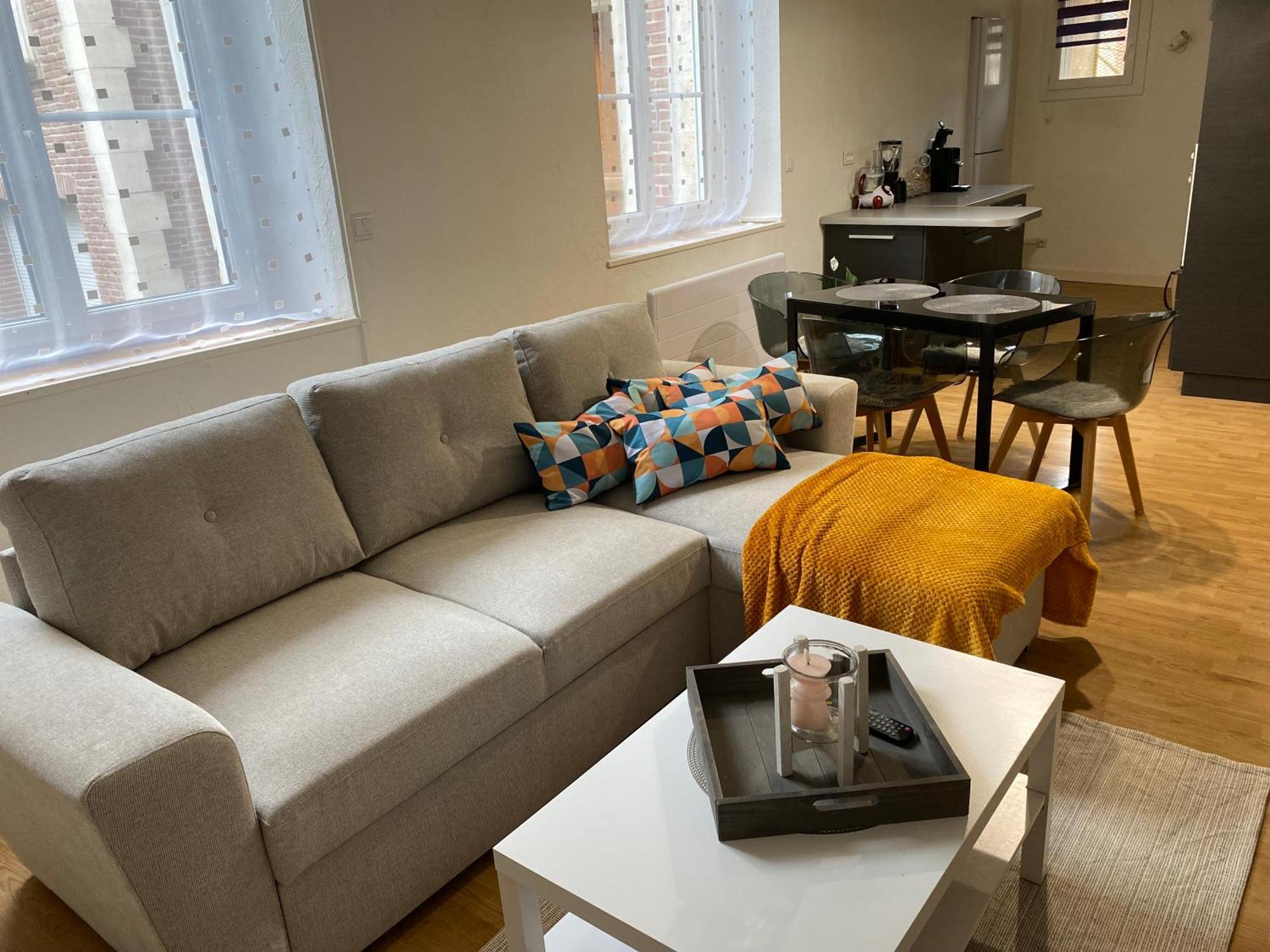 Appartement Coeur Centre Ville Noyon Εξωτερικό φωτογραφία
